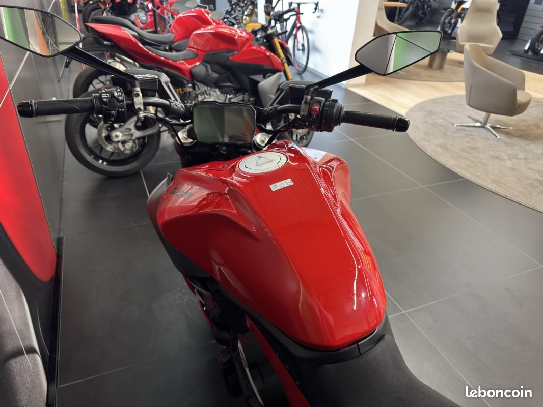 Ducati DIAVEL V4 1158 cm3 (image 6)