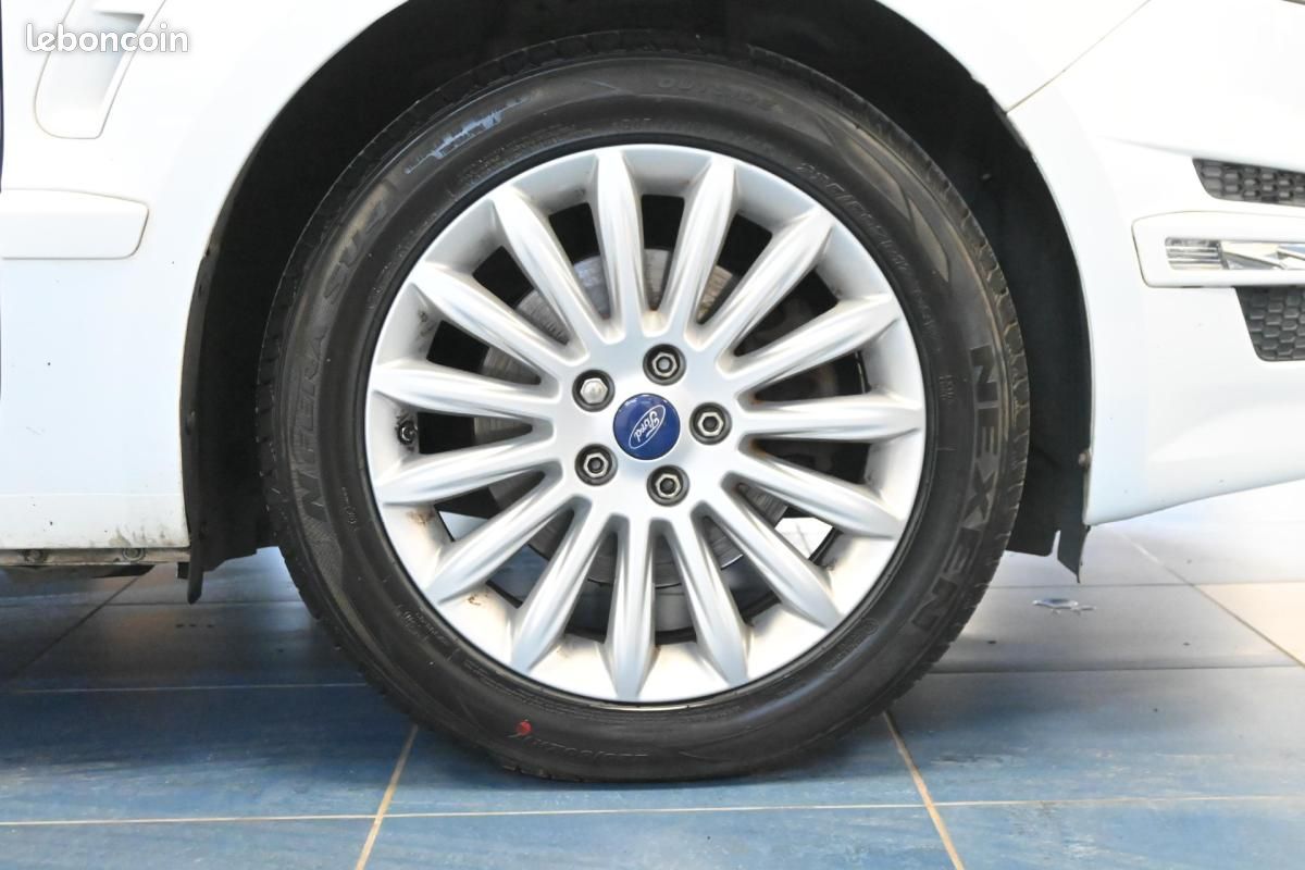 Ford S-Max 2.0 TDCi 140 FAP Titanium - 7 Pl (image 4)