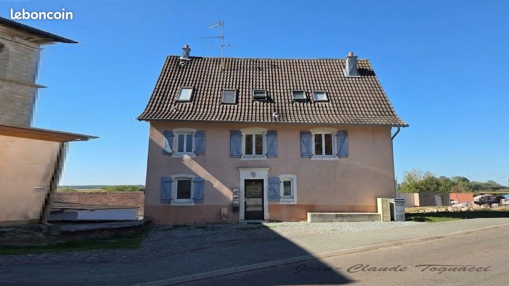 Immeuble 173 m² · à Faverois · 173 m² · 214 000 €