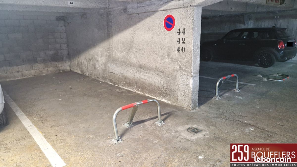Parking/box Nancy · 18 000 €