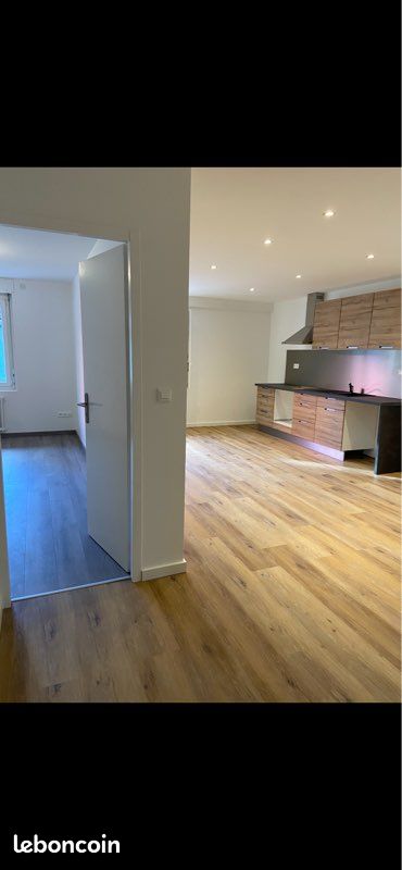 Appartement 2 pièces 52 m² · à Valserhône · 52 m² · 880 €