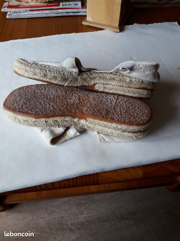 Espadrille (image 1)