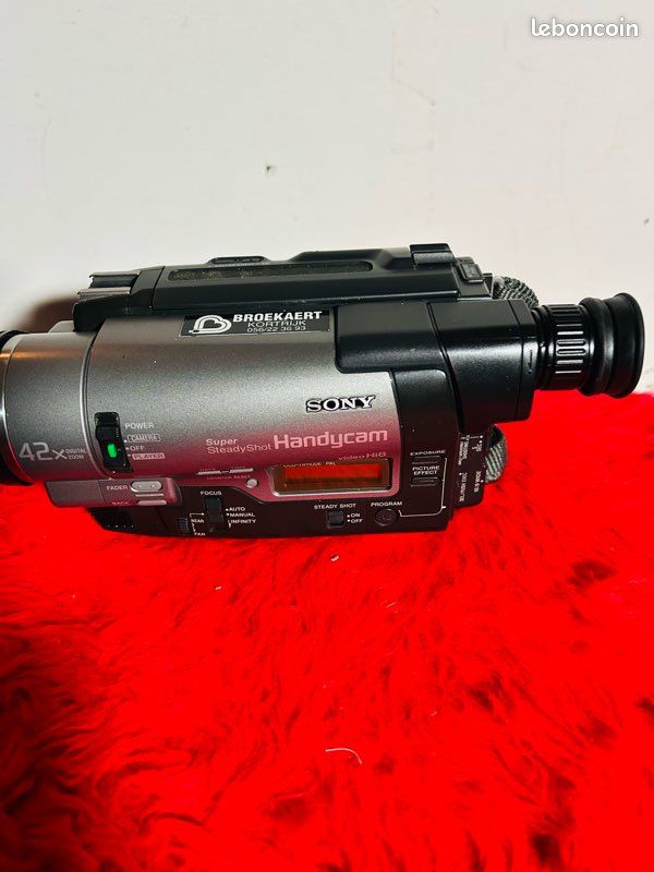 Caméscope Sony à K7 8mm (image 7)