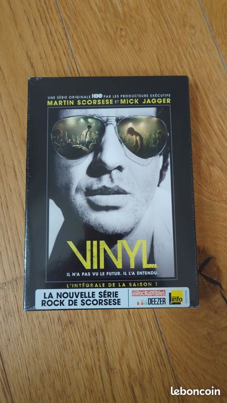Vinyl saison 1 sous blister (image 1)