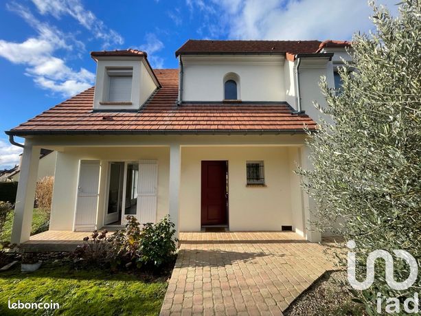 Maison 8 pièces 200 m²