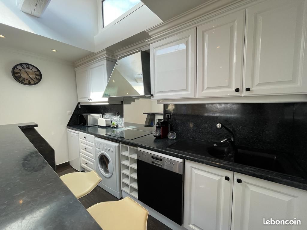 2 pièces 44 m² en plein centre Cannes à 2 mn à pied de la mer et du palais des festival (image 8)