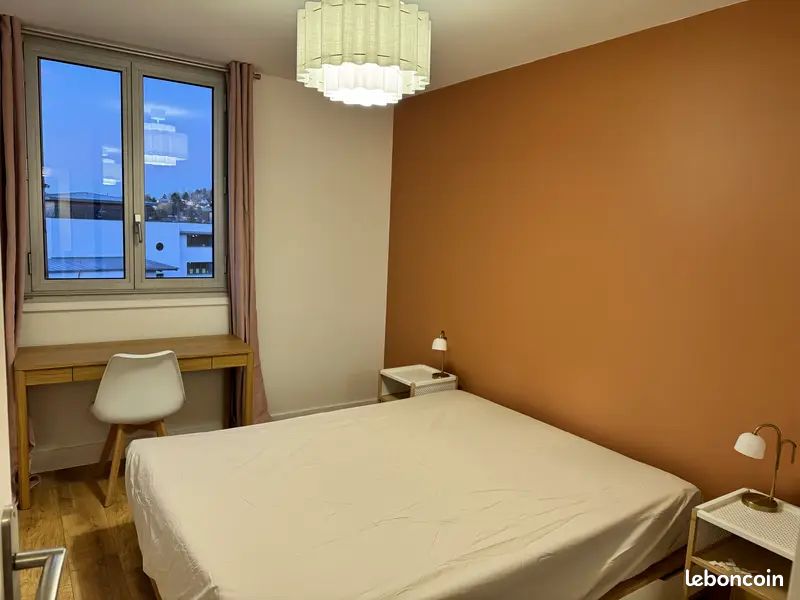 Appartement 3 pièces 10 m² · à Rueil-Malmaison · 10 m² · 850 €