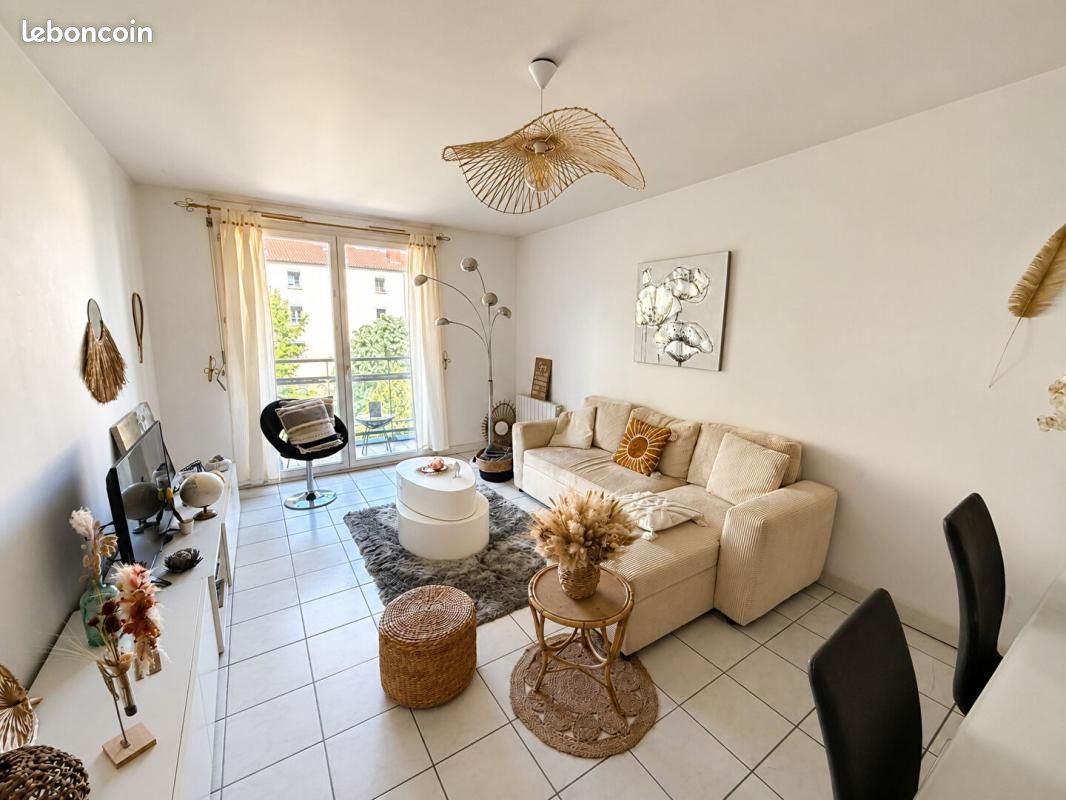 Appartement 2 pièces 49 m² · à Lyon · 49 m² · 250 000 €