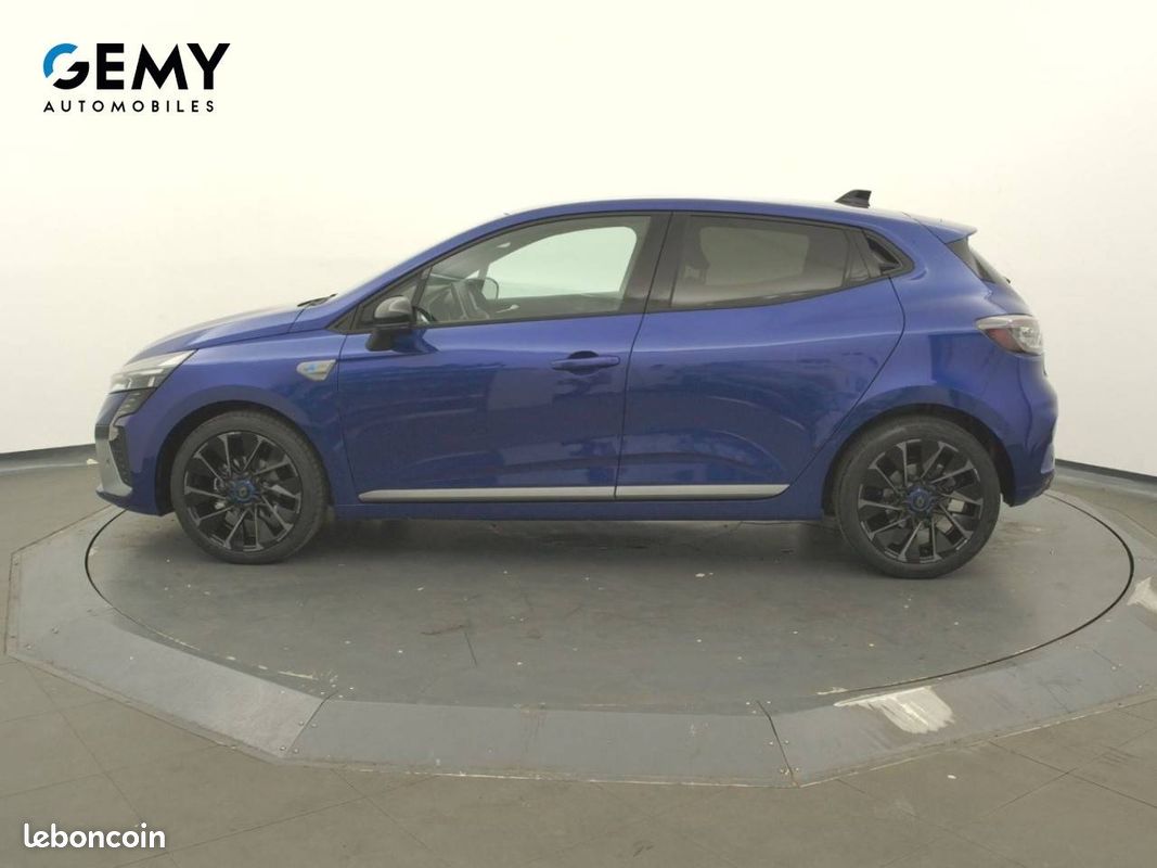 RENAULT Clio TCe 90 ch GSR2 Esprit Alpine (image 19)