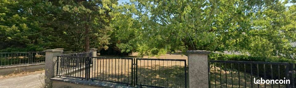 Terrain 1 000 m² Tournefeuille · 240 000 €