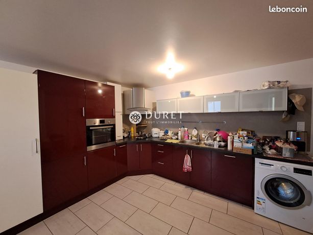 Immeuble 200 m² LES HERBIERS