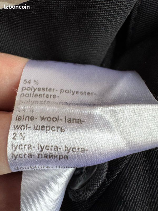 Pantalon Noir Un Jour Ailleurs - Taille 46, Matière Polyester/polyuréthane, Occasion Très Bon état