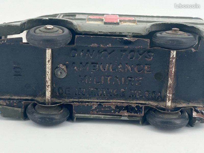 Dinky Toys 80F Ambulance Militaire Renault Carrier - En Boîte D'origine (MIB)