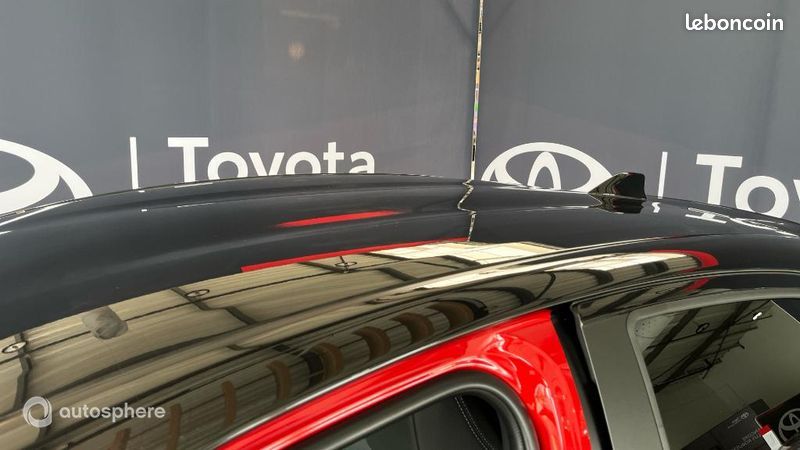 Toyota Yaris 130h Collection 5p MY26 (image 22)