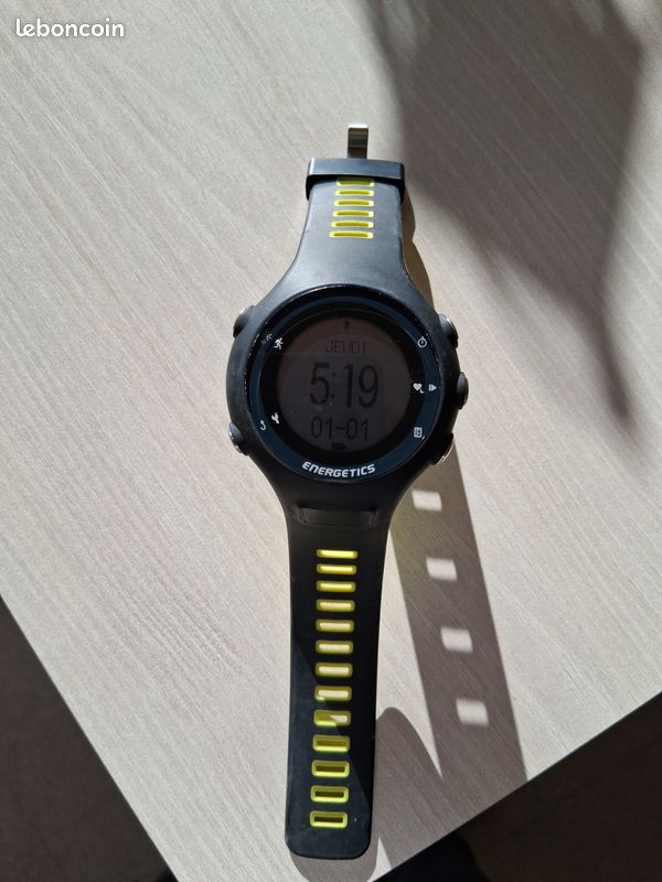 Montre connecté (image 1)