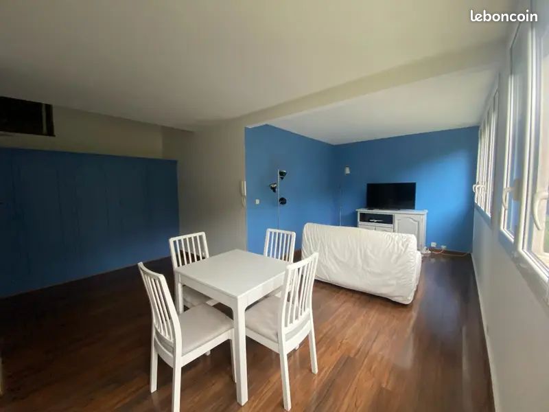 Appartement 2 pièces 53 m² · à Fresnes · 53 m² · 1 300 €