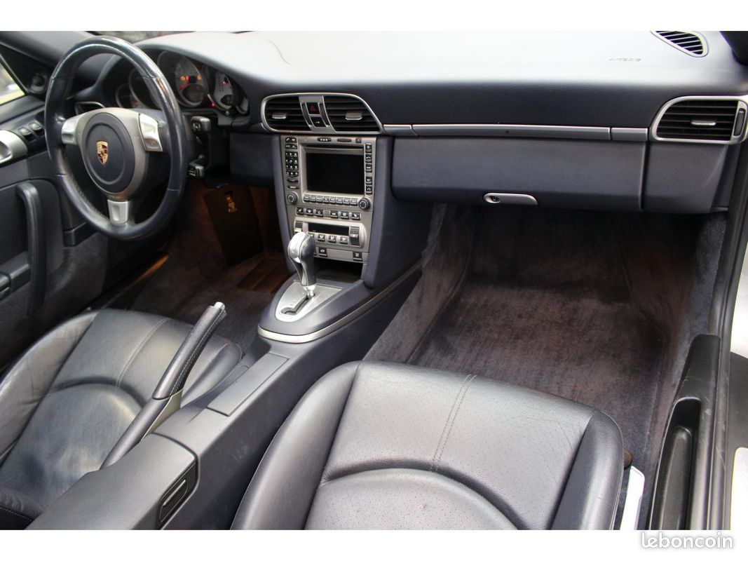 PORSCHE 911 Carrera 4S 3.8i -TYPE 997 BVA Tiptronic - suivi complet (image 12)