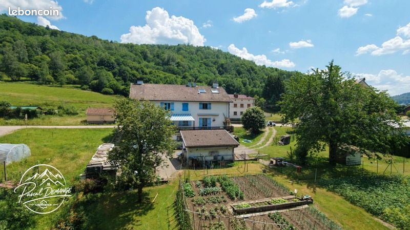 Maison 5 pièces 120 m² · à Cornimont · 120 m² · 28 350 €