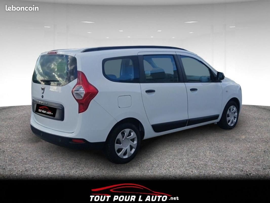 Dacia Lodgy Blue dCi 95 7 places Essentiel (image 5)