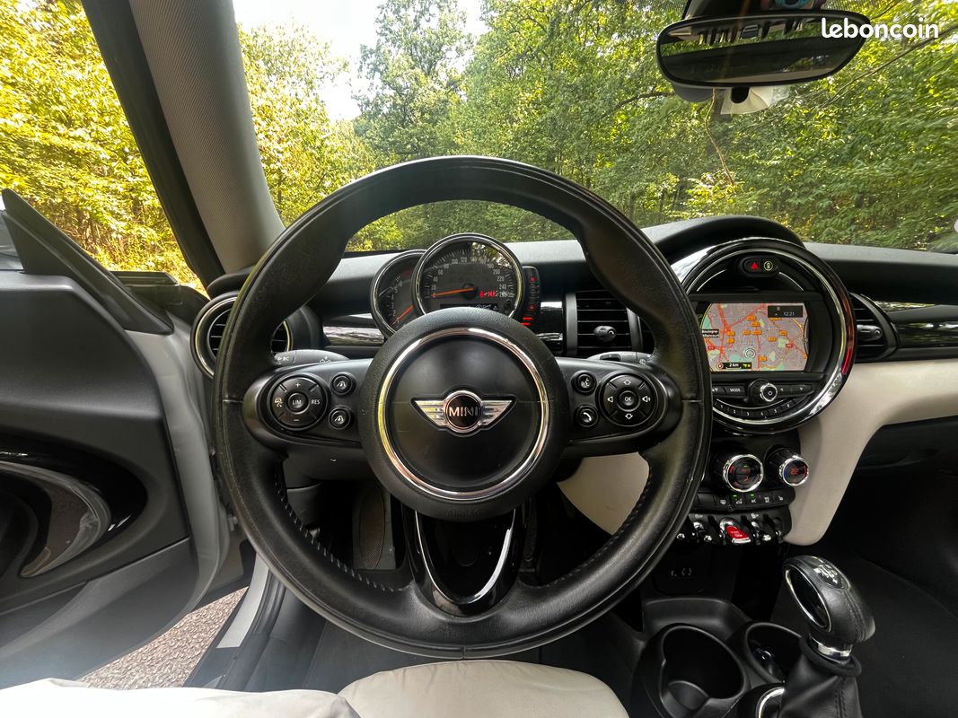 Mini III Cooper BVA 136ch (image 12)
