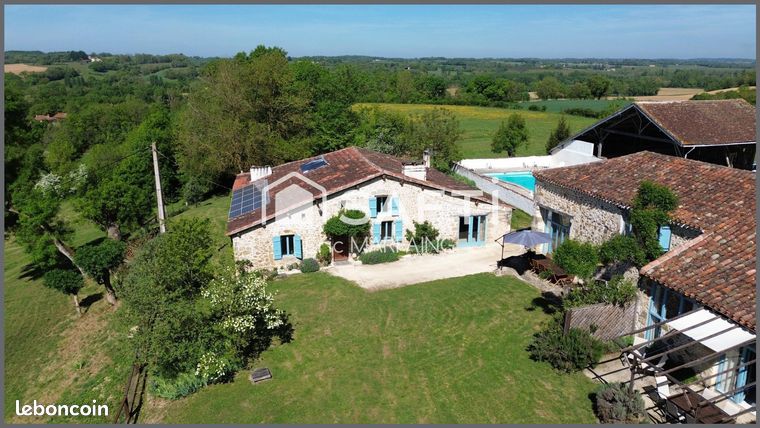 Maison 19 pièces 550 m²