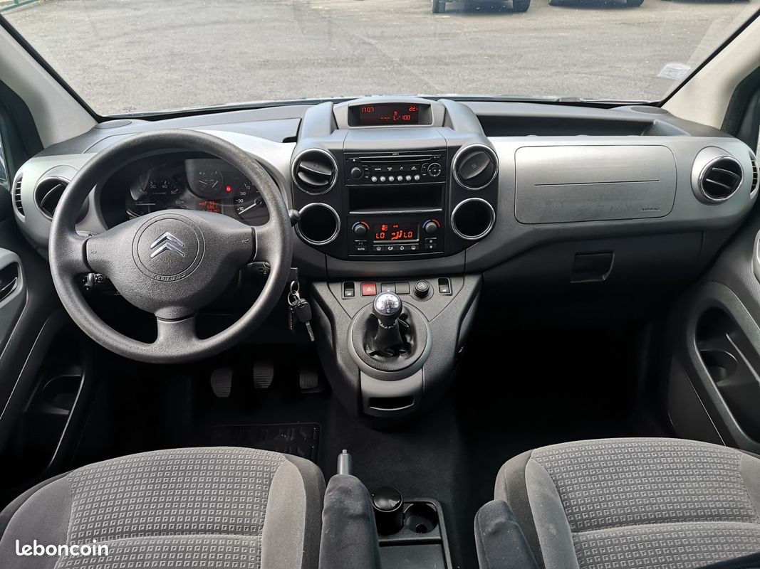 Citroën Berlingo Multispace 1.6 HDI 90Ch (image 6)
