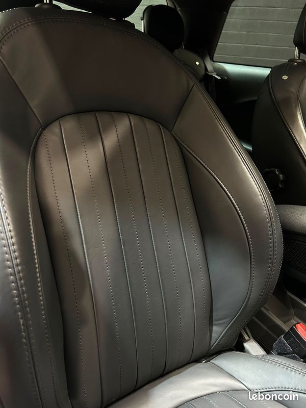 MINI MINI 2.0 180ch COOPER S JCW BVA - HARMAN KARDON - SIÈGES CHAUFFANTS - CAMÉRA DE RECUL (image 20)
