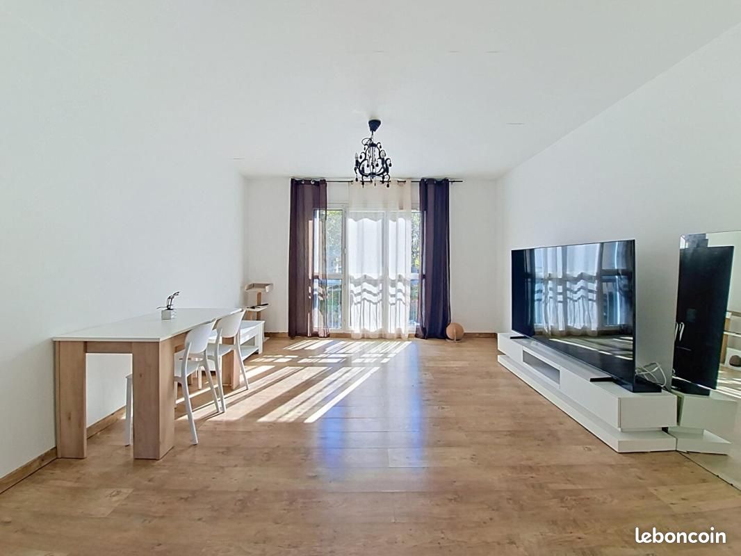 Appartement 4 pièces 70 m² · à Yerres · 70 m² · 155 000 €