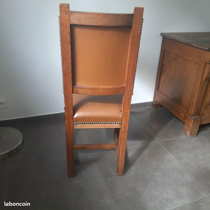 Table en chêne de 3,30 m et 8 chaises assorties (image 3)