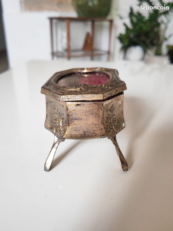 Boîte à bijoux ancienne (image 7)