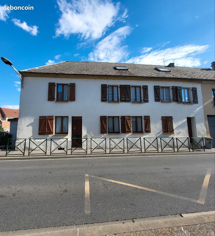 Maison 7 pièces 220 m² · à Courtry · 220 m² · 334 000 €