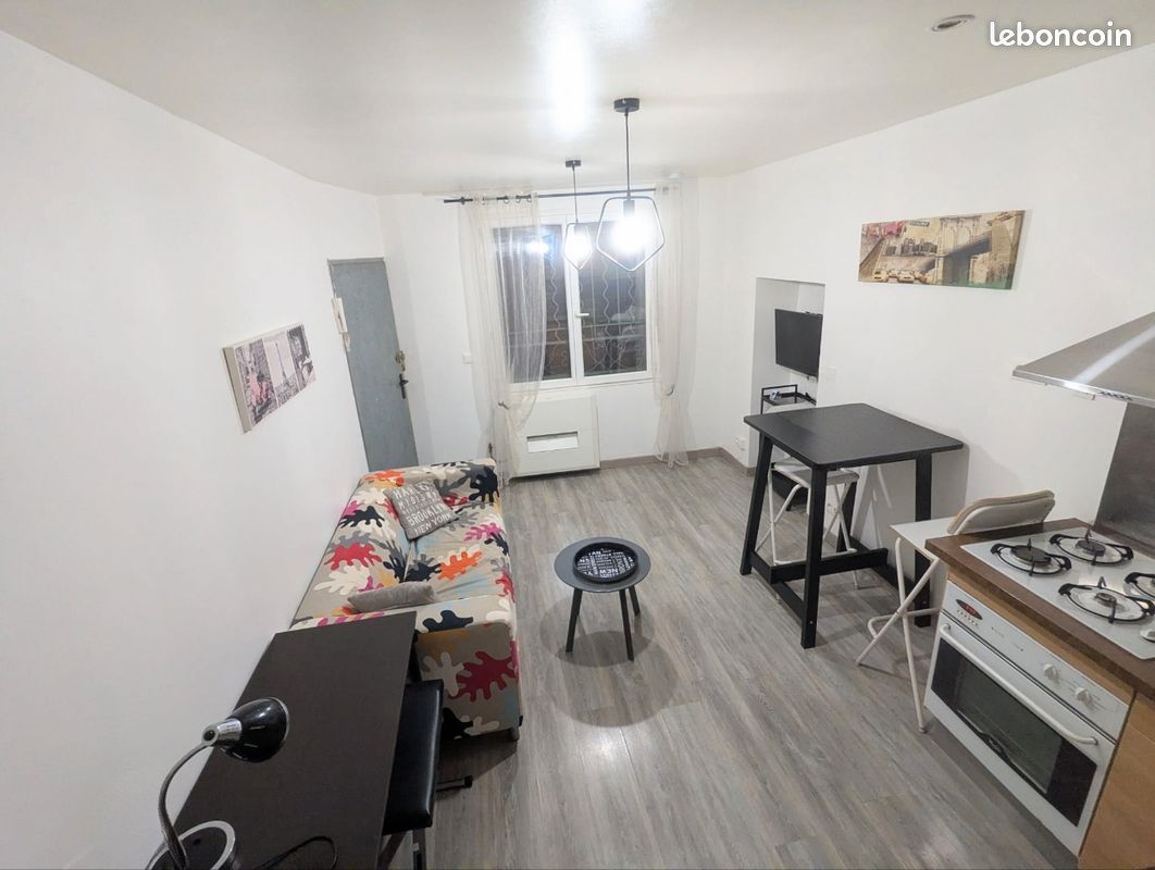 Appartement 2 pièces 40 m² · à Nîmes · 40 m² · 680 €