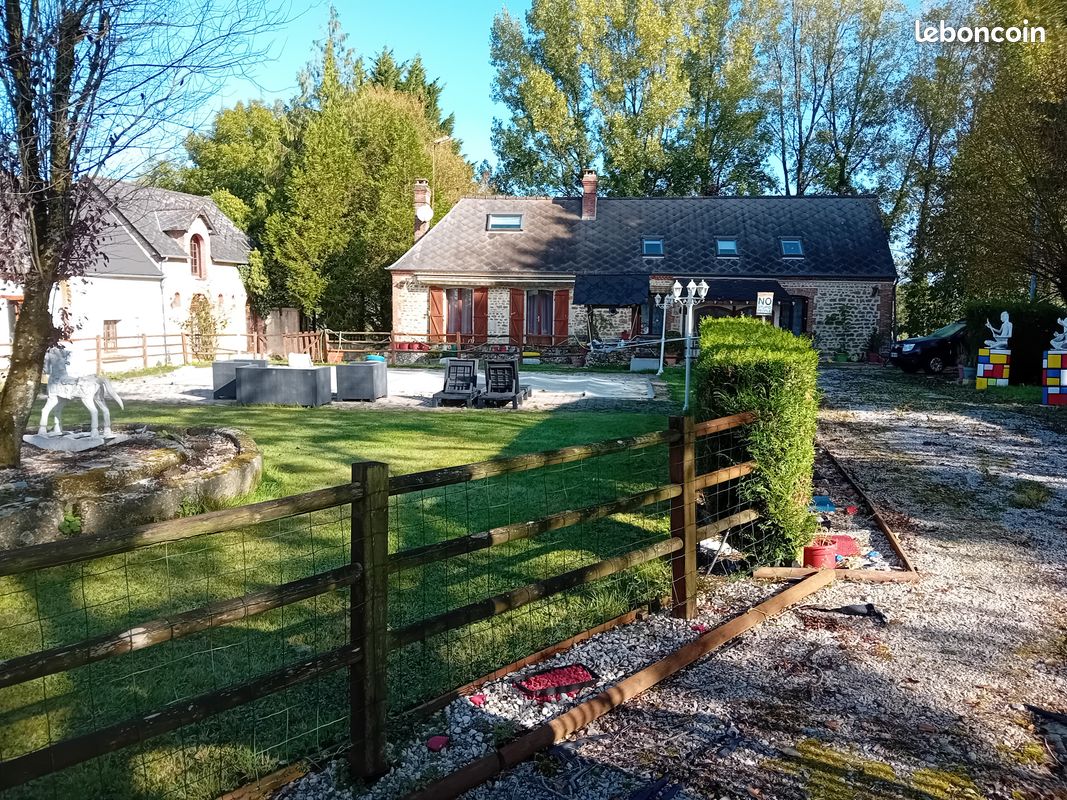 Maison 5 pièces 165 m² · à Merlerault-le-Pin · 165 m² · 269 000 €