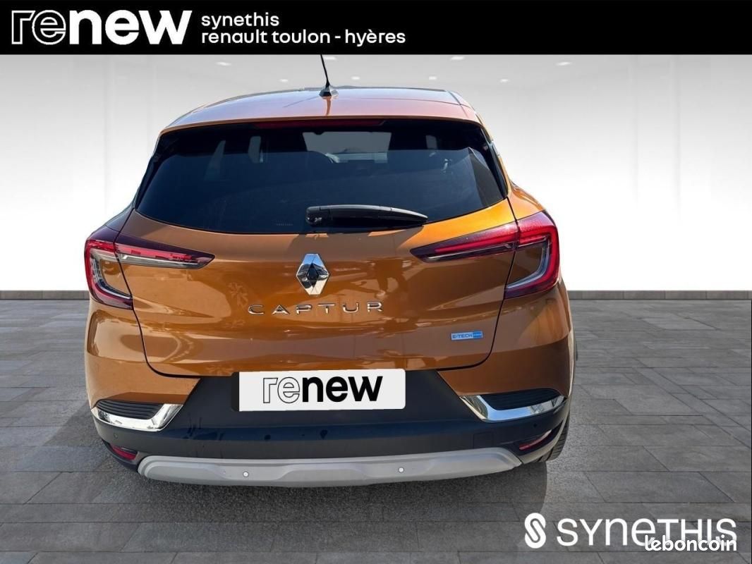 Renault Captur E-Tech 145 - 21 Intens (image 17)