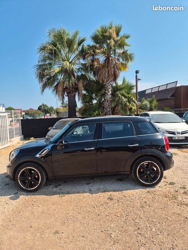 Mini countryman Cooper Sd 143cv (image 2)