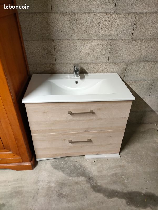 Meuble neuf de salle de bain (image 1)