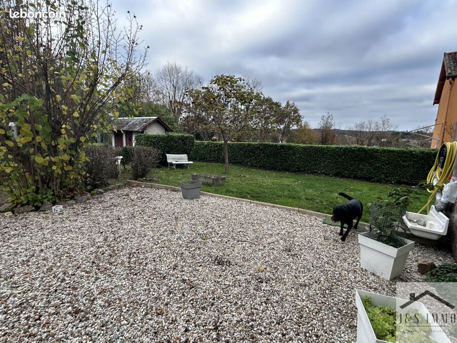 Maison de ville 6 pièces 194 m² - Chabanais 16150 (image principale 2)