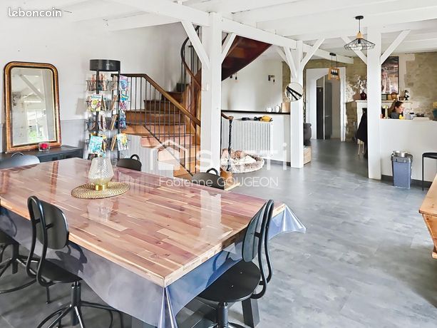 Propriété 6 pièces 149 m²