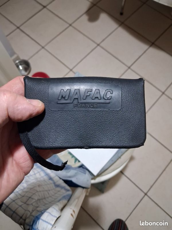 elfbar nachfüll pod läuft aus Etuis, Protections & Transports - YouVape main image 1