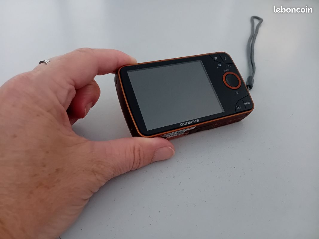 Olympus VH-210 Orange Pop Carte sd 16G (image 3)