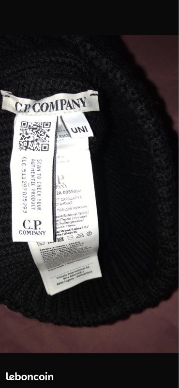 Bonnet noir C.P Company (image 2)