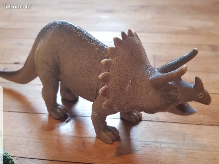 Lot de 35 dinosaures (image 4)