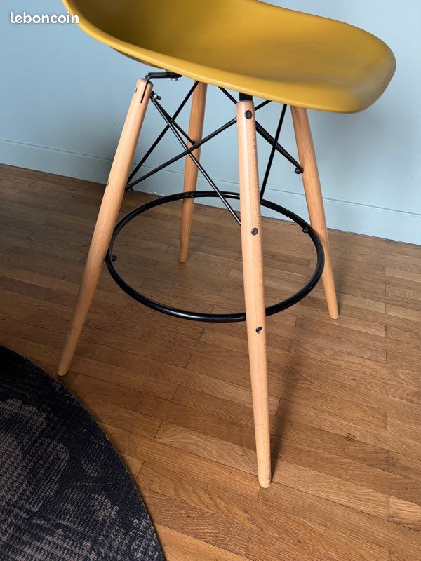 🪑 Lot de 2 chaises de bar style scandinave – très bon état (image 4)