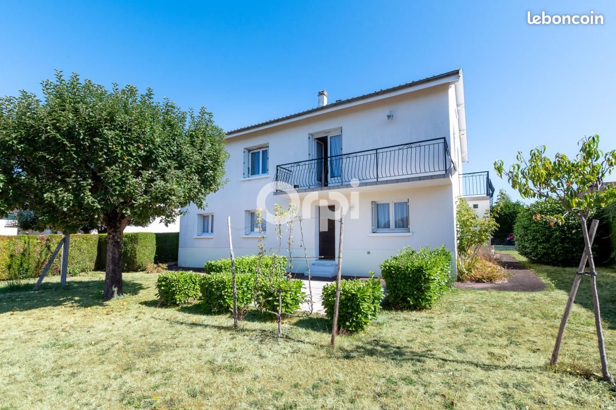 Maison 5 pièces 121 m² · à Panazol · 121 m² · 180 000 €
