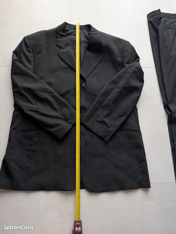 Costume noir à rayures - grande taille (image 3)