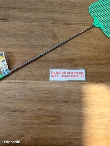 Pelle à Mouches Télescopique Extensible en Acier et Plastique - Couleur