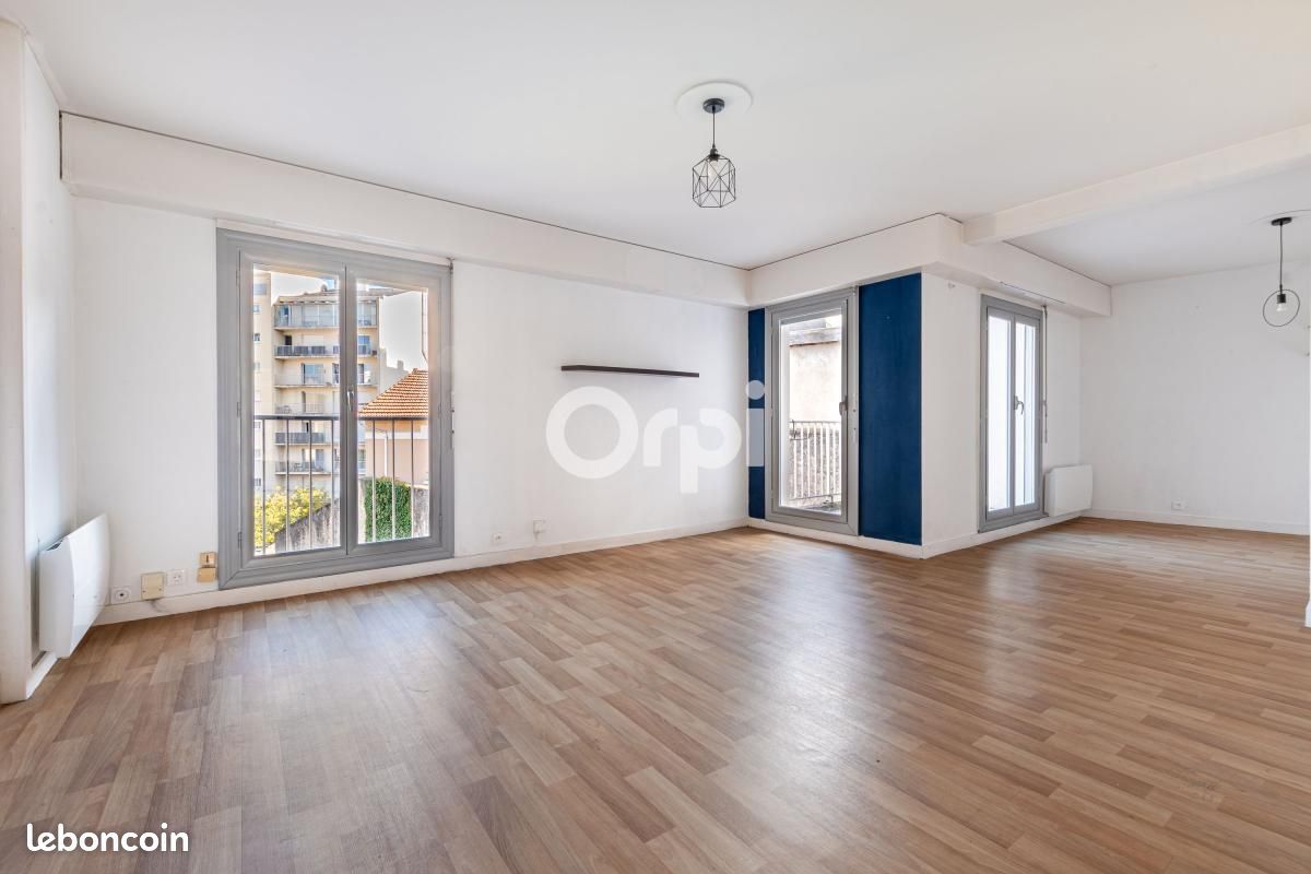 Appartement 4 pièces 71 m² · à Limoges · 71 m² · 93 000 €