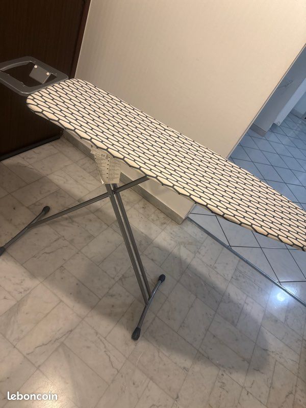 Table à repasser IKEA - Ameublement Table à repasser IKEA - Ameublement