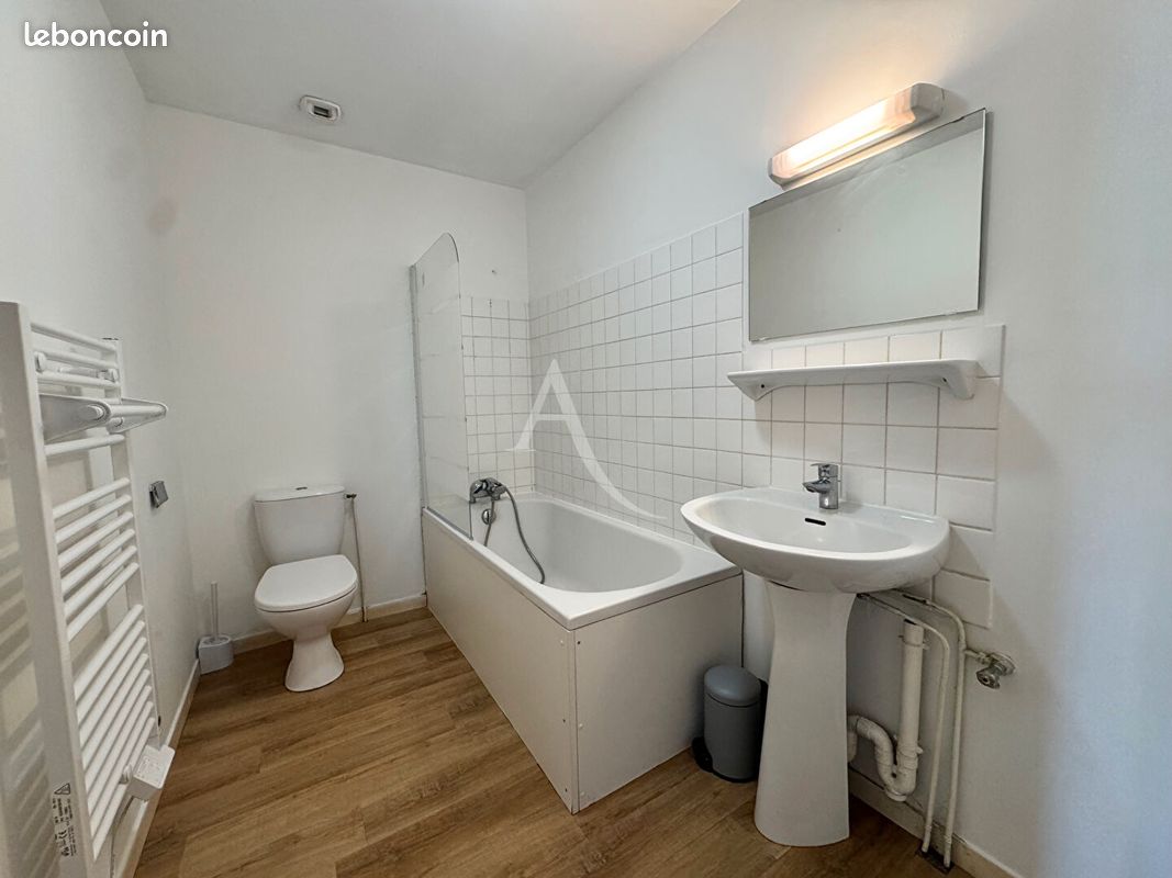 Studio 1 pièce 26 m² (image 4)