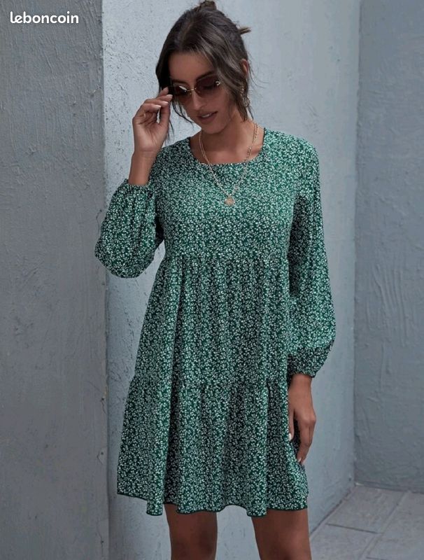 Robe à imprimé floral neuve (image 2)